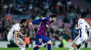 在世界足坛 在世界足坛